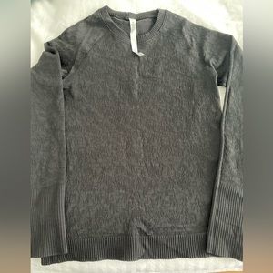 Lululemon long sleeve top